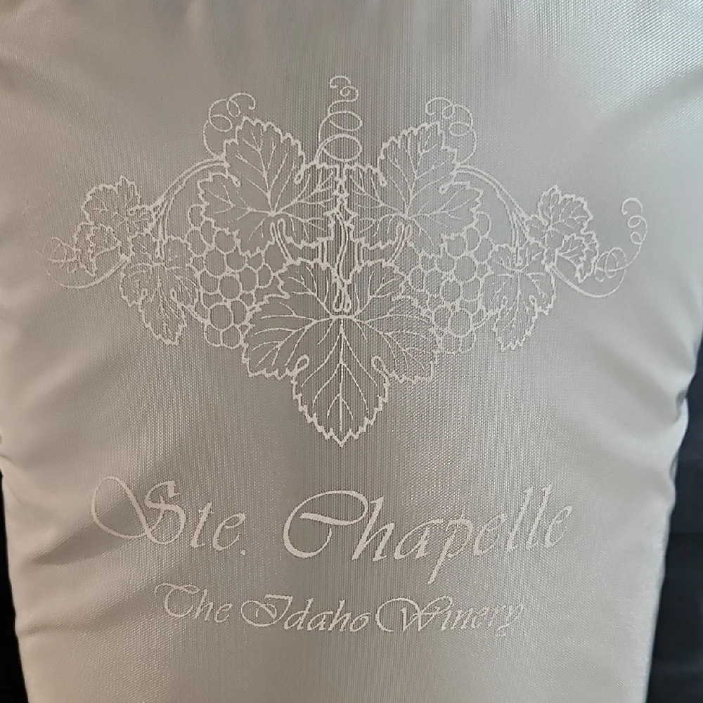 Ultimate Ste. Chapelle Winery Insulated Wine Tote, Thermos & Towel Gift Set